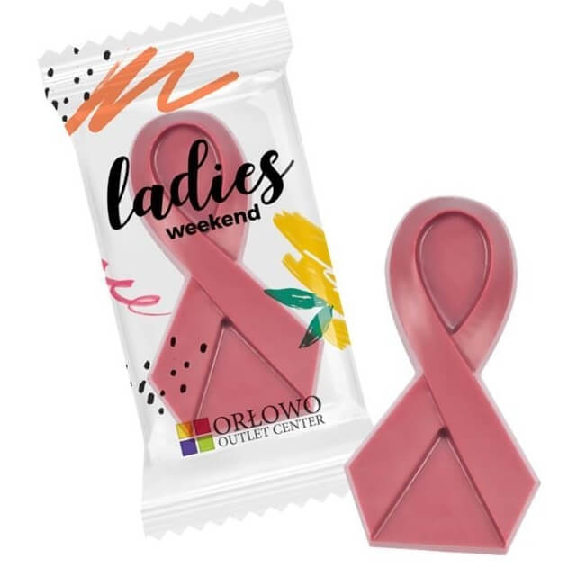 Pink ribbon in ruby chocolade