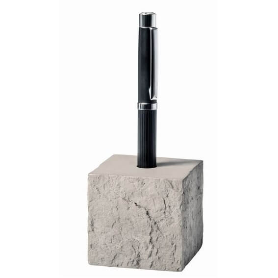 Betonnen penhouder