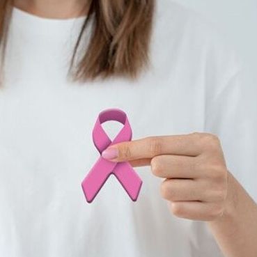 Roze Oktober pin voor steun borstkankermaand