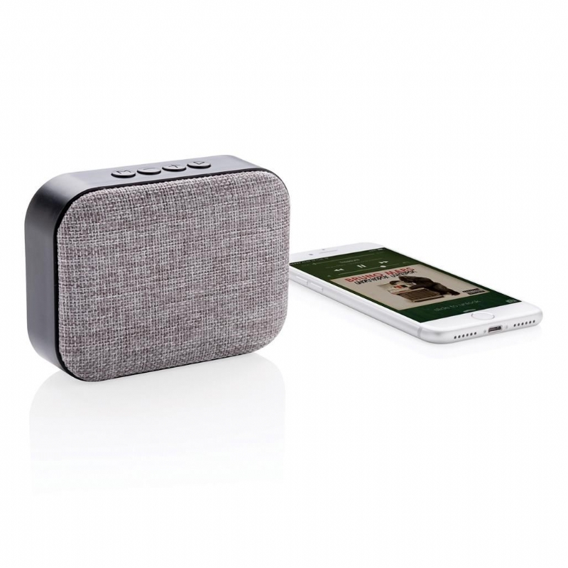 Draadloze speaker met stof